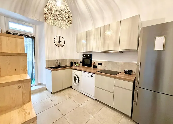 Apartament Casamea - Vue Mer, Centre Ajaccio, Clim & Wifi *