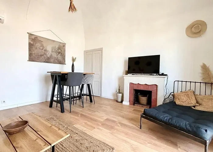 Apartment Casamea - Vue Mer, Centre Ajaccio, Clim & Wifi *